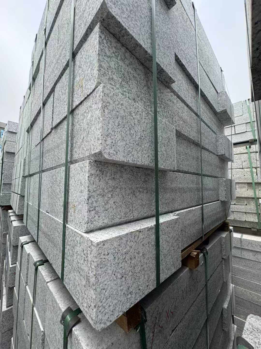 潮州芝麻白路牙石 马路牙子