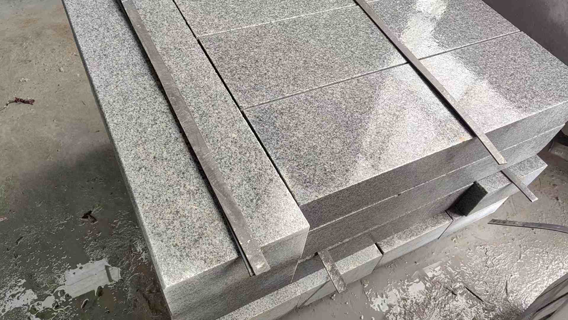 潮州芝麻灰 芝麻白 路牙石 路侧石 马路牙子